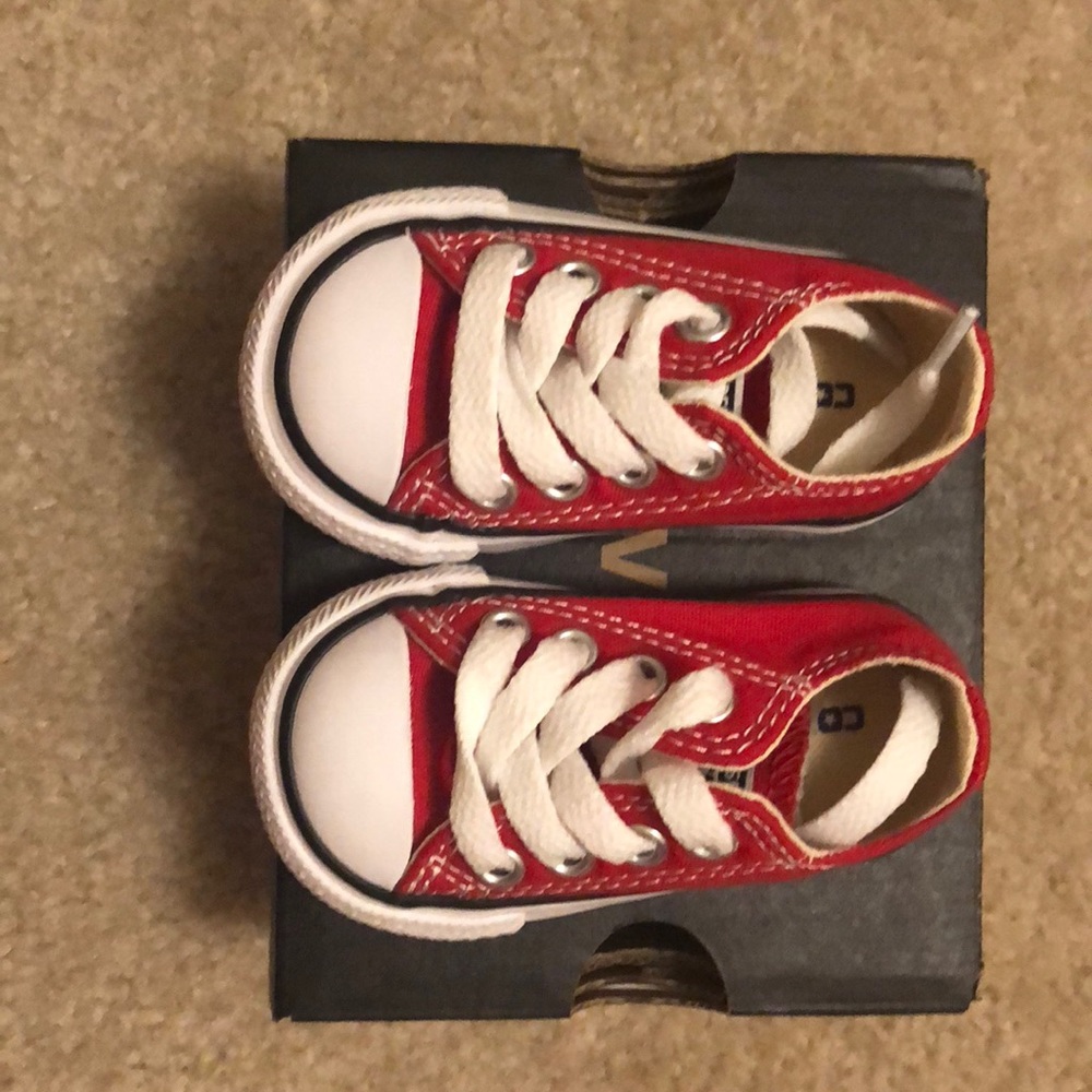 Red Converse